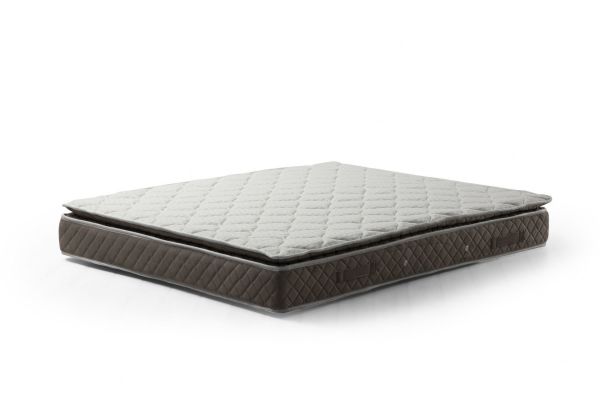 Vassi Bed Beige